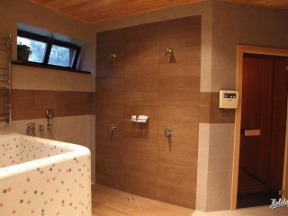 b355421e92ce33e11759ab6b44457915ed790205.jpg