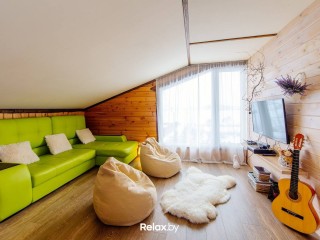 a499eefab70e45abbd9c061c6aa8cd28888110dd.jpg