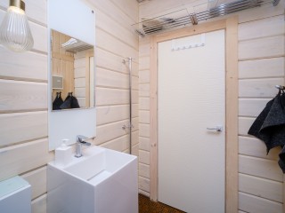 ee76007d95d1b49b2f0e06dd33a2d995b83e74b2.jpg