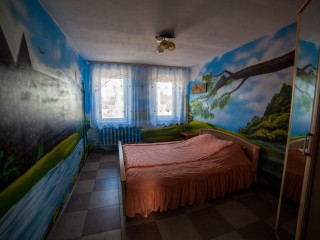ebbd3725d127fe7ba195dc84571f5007850b1180.jpg