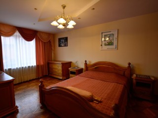 70ab4d5e58360cff9156a70a05f9dbe14b825172.jpg