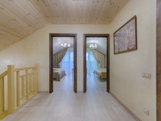 2ac60fdb8223666d977f0ceaf50290ae04a44b70.jpg