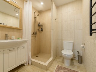 c4fbe25b394f18a3f7f349d1e38c3a3922e13631.jpg