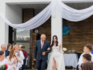 1214faebb1ff6bac48b5231d9b5587aae2e54982.jpg