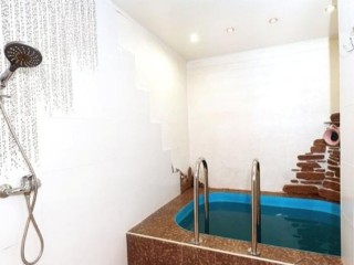 653b4ac20a0c15f804df6d754d1ed2531b53845f.jpg