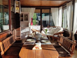 d40829fb7e5c6d14a7844f8a104e9d049cb6f29b.jpg