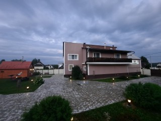 b1c47cb264a6c2400633ae2e042f0a15d2dc5350.jpg