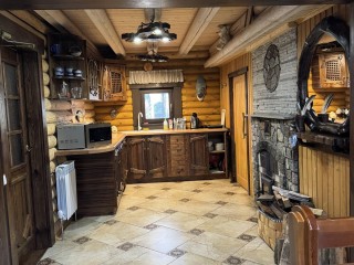 1920e8b54cc8cd8067098b5208aa96a513785138.jpg