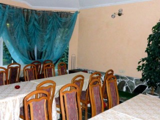 bb31a9f44605f5de34f6f41fe134efe1d2e3d95d.jpg