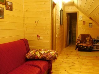 149b00ede6aa38476079f0ae58503d5854d259a9.jpg