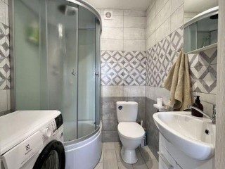 b9b91ddd1ee151a5536f675c8a418673cd2cf0e2.jpg