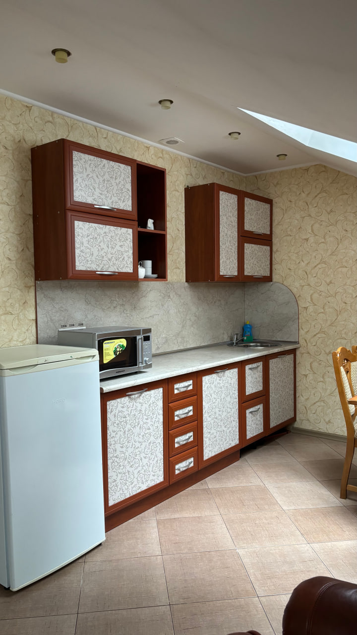 f68c1f49d61c98a3a7d87f974b115edc71bcb7cb.jpg
