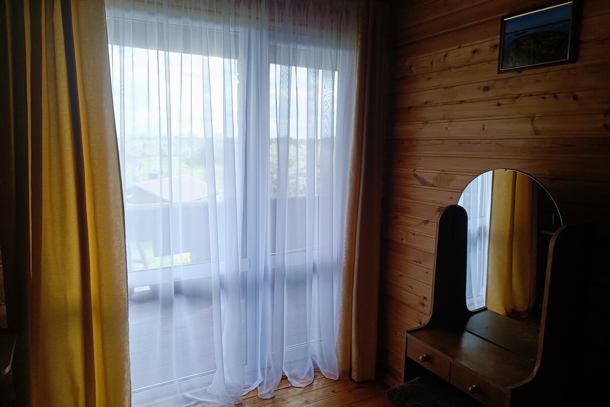 6393adbdd88a92df86f4c2ceaecb1ef8870bf2e9.jpg